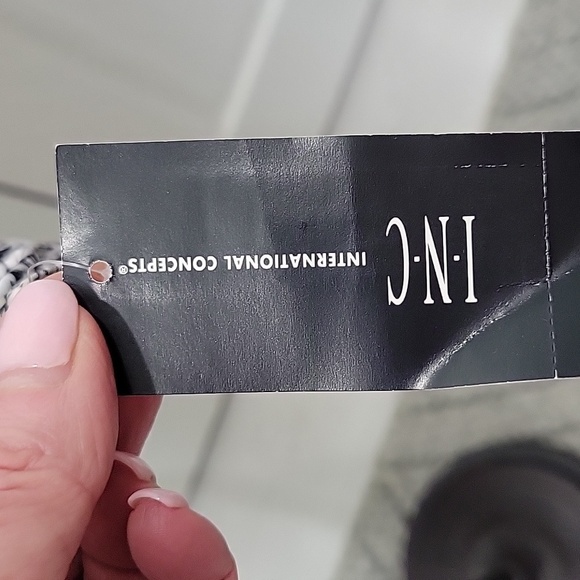 Internation Concepts INC Women's Black and White Snake Print Top Size XXL NWT - Picture 4 of 11